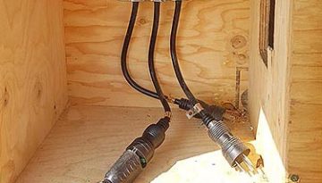 Baviator-kiosk-electrical-connection-for-extension-cord